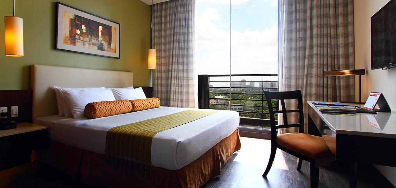 โรงแรม เดอะบี Muntinlupa City ภายนอก รูปภาพ